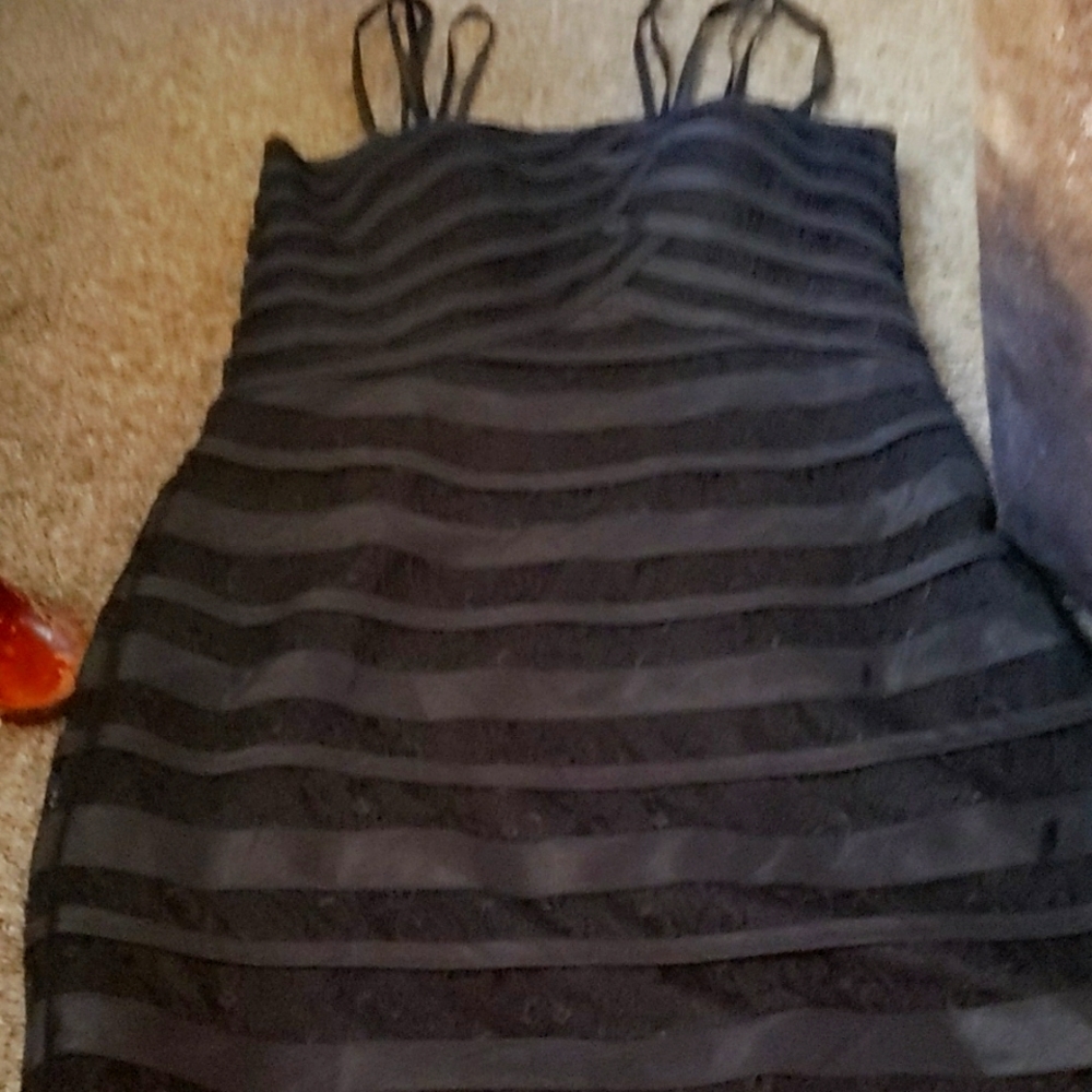 A dave and Johnny dress size small